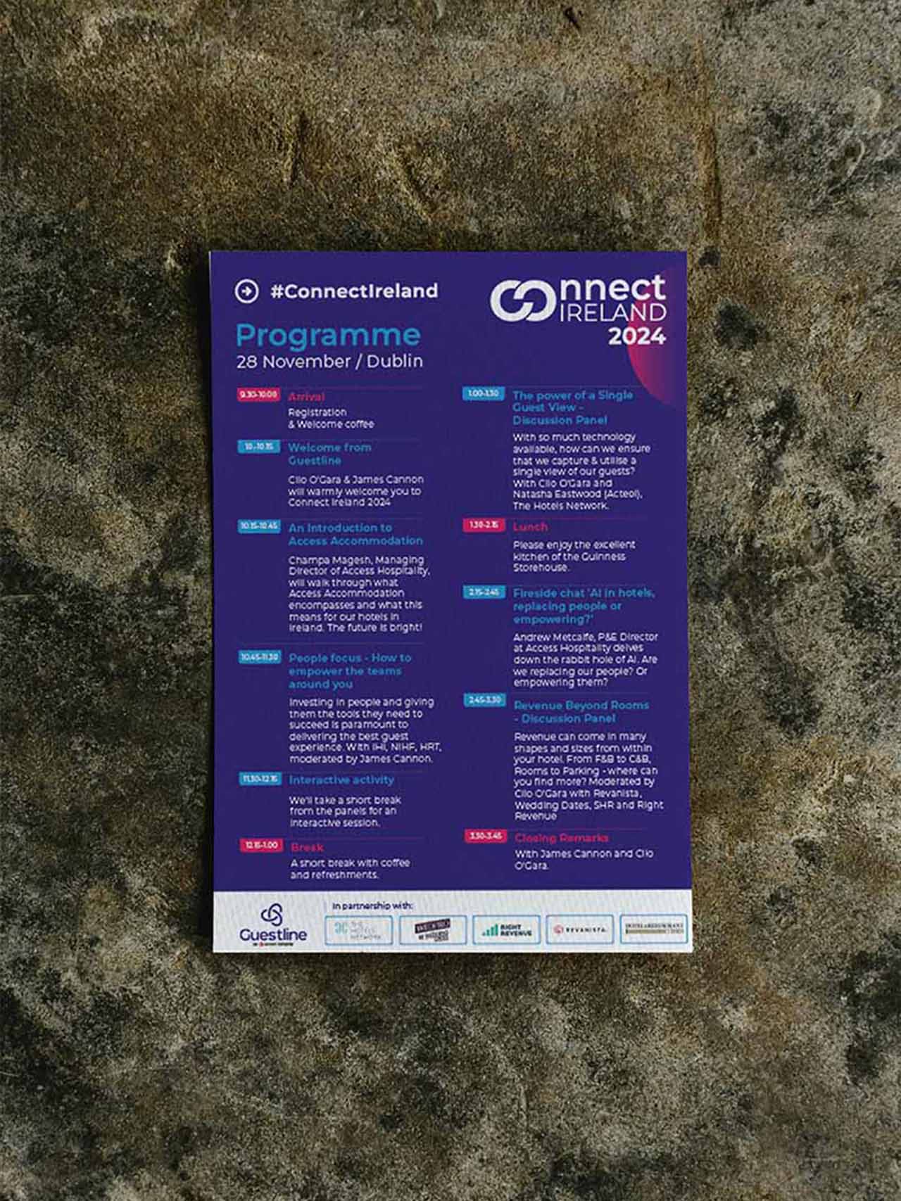 Mockup_Brochure_ConnectIreland2024_lowres