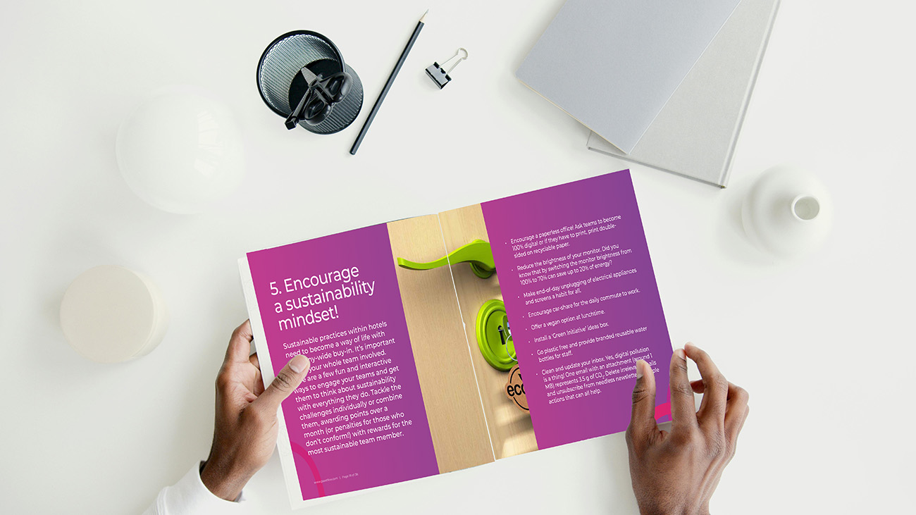 Mockup_Magazine_SustainabilityGuide_2